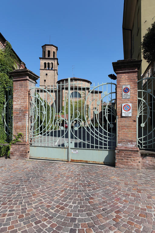 Residence Liberty Parma Buitenkant foto