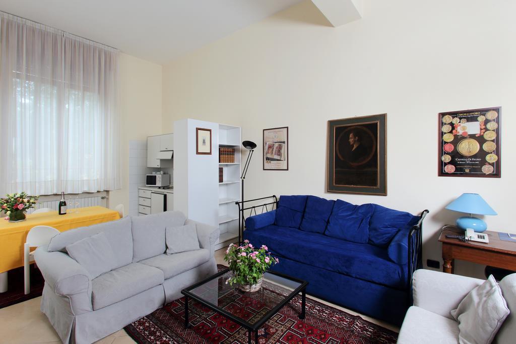 Residence Liberty Parma Buitenkant foto