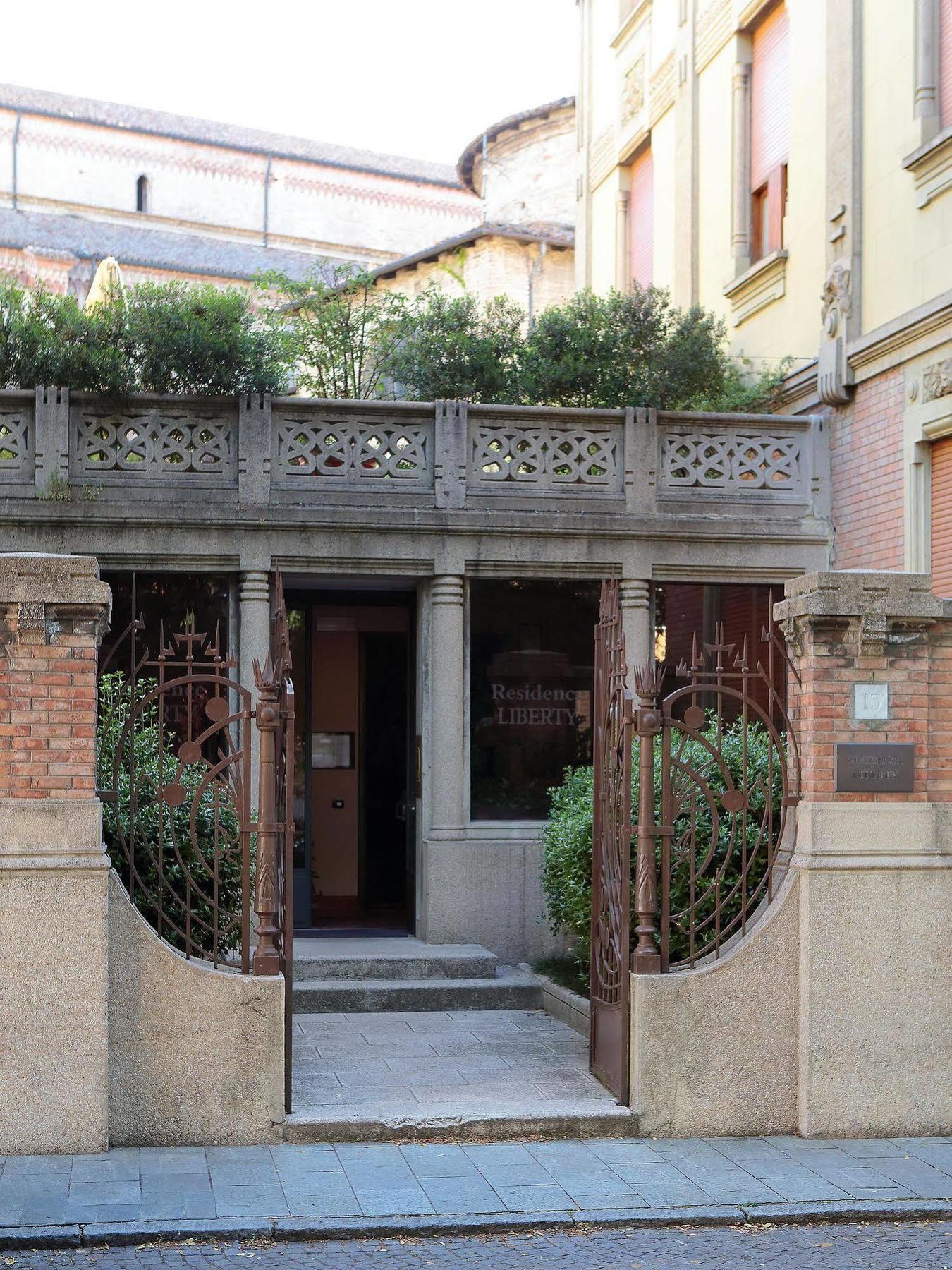 Residence Liberty Parma Buitenkant foto